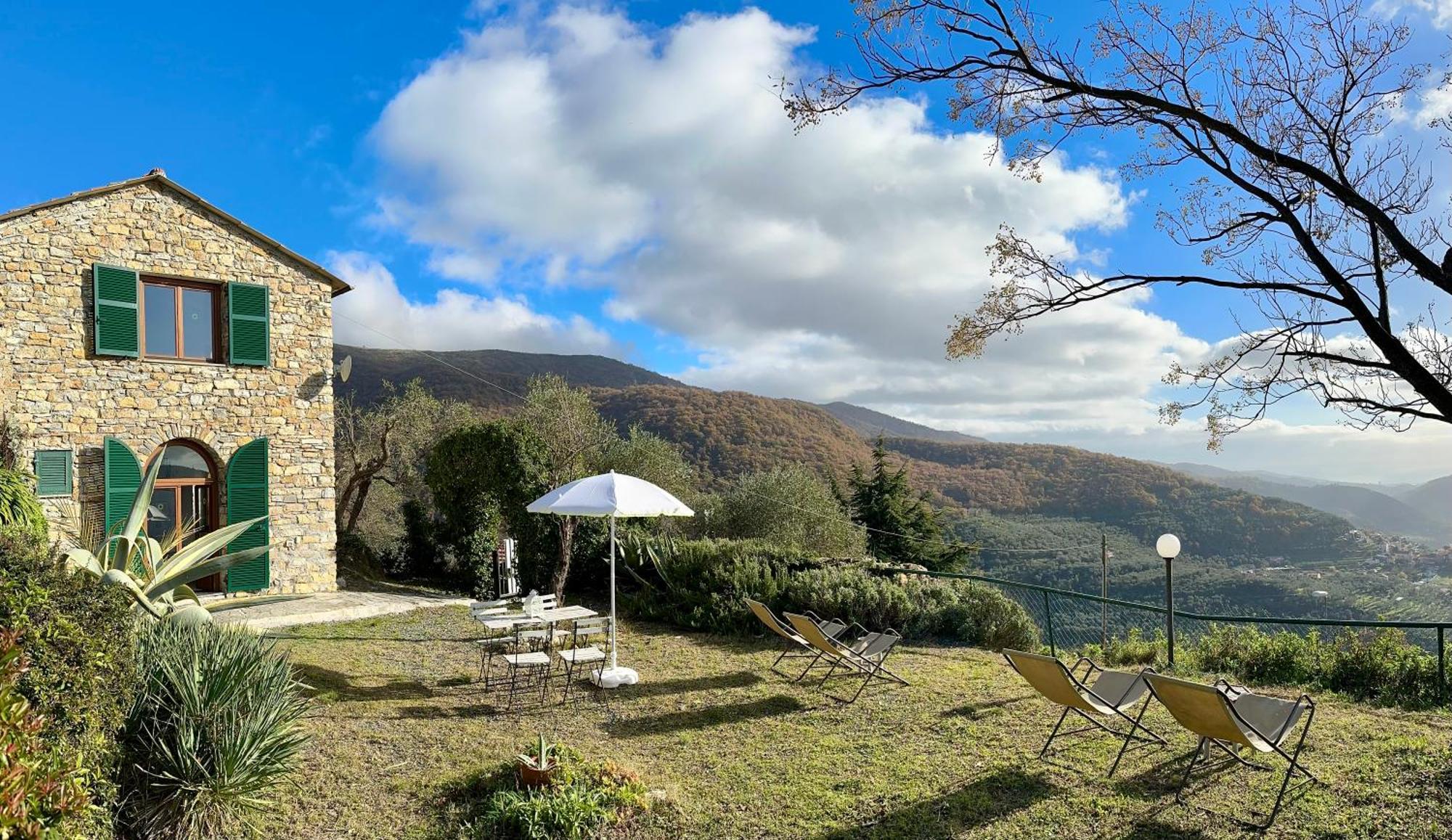Appartement Borgata Castello à Chiusanico Extérieur photo
