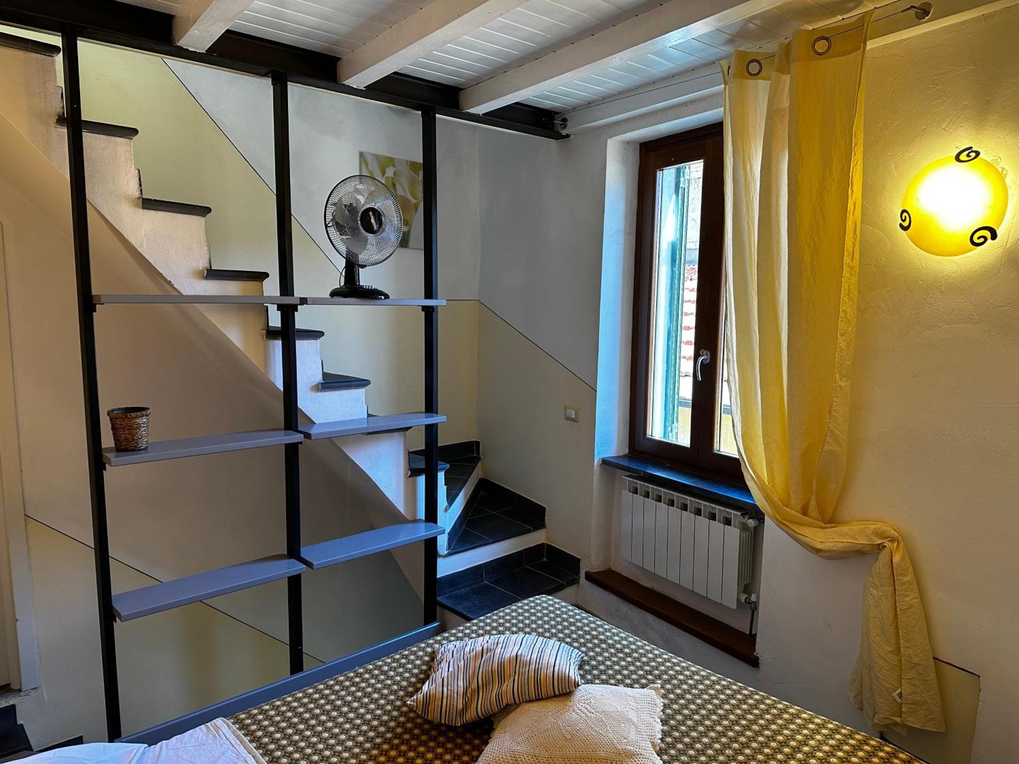 Appartement Borgata Castello à Chiusanico Extérieur photo