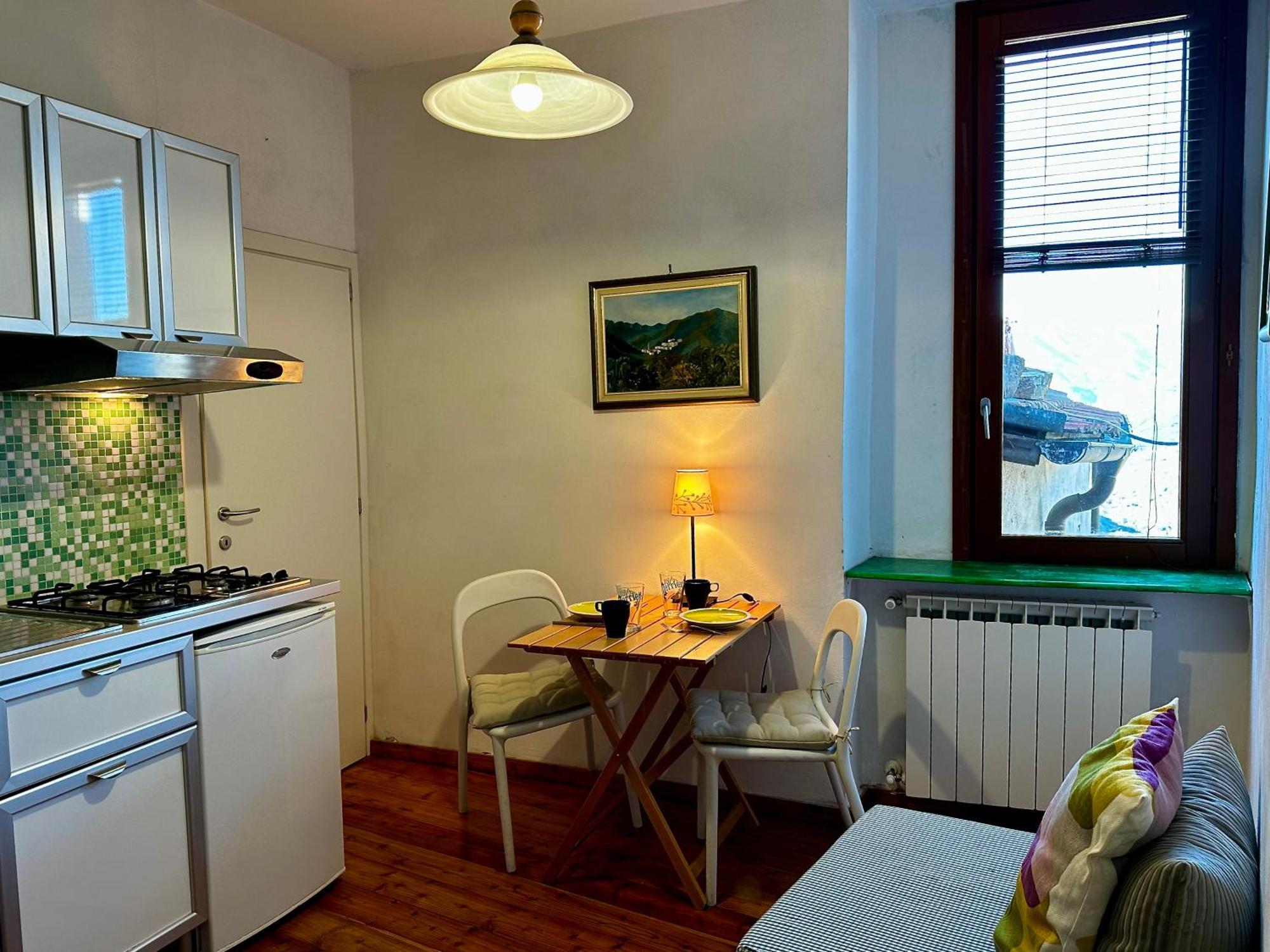 Appartement Borgata Castello à Chiusanico Extérieur photo